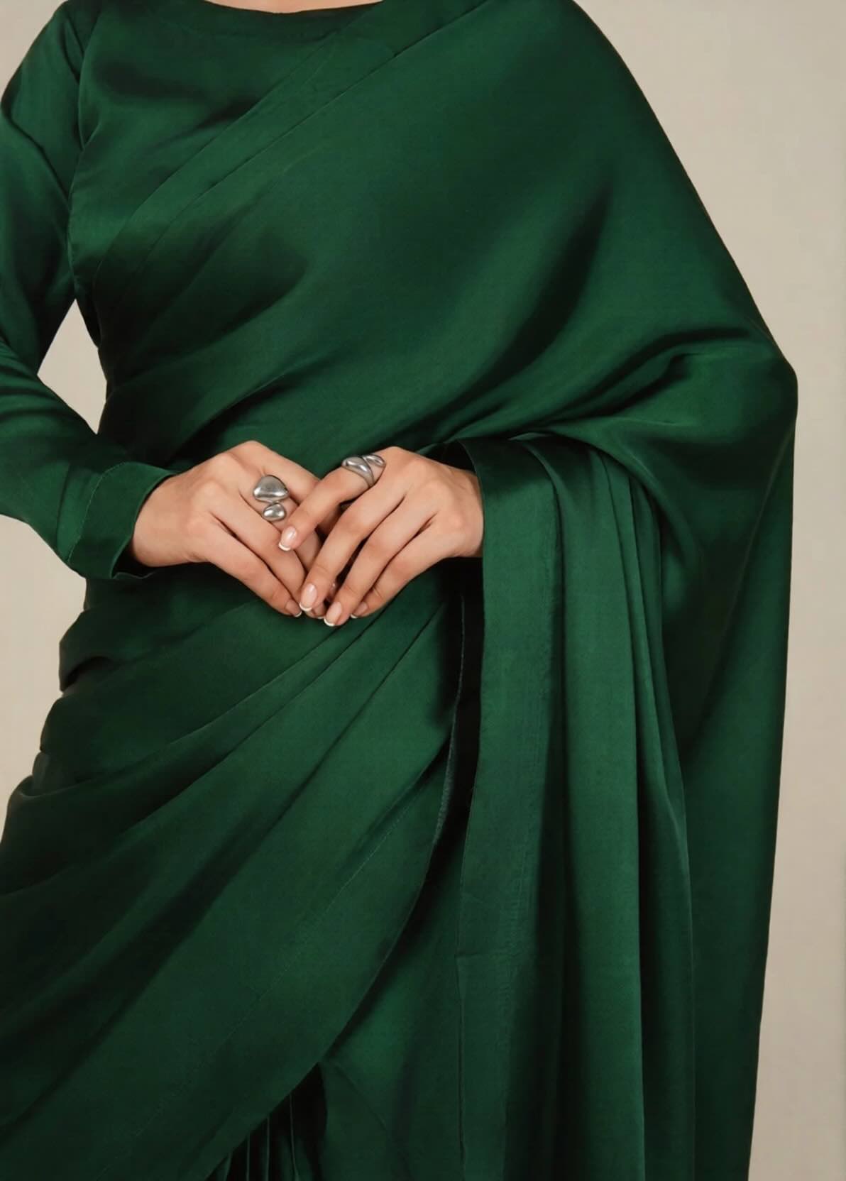 Saree Green